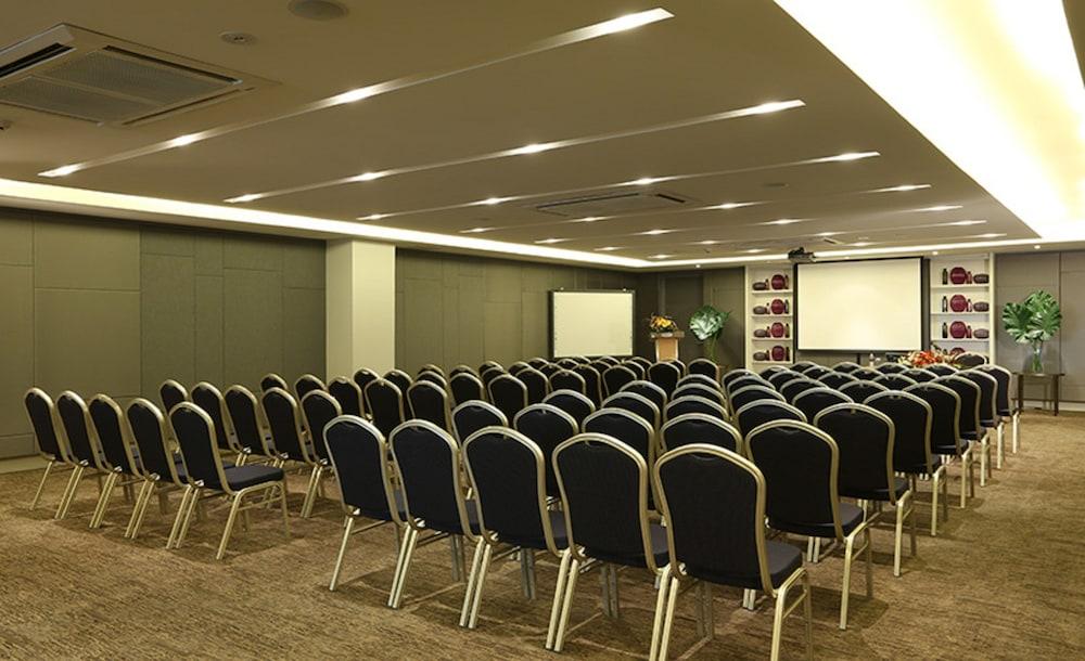 Bangna Pride Hotel & Residence Bangkok Kültér fotó