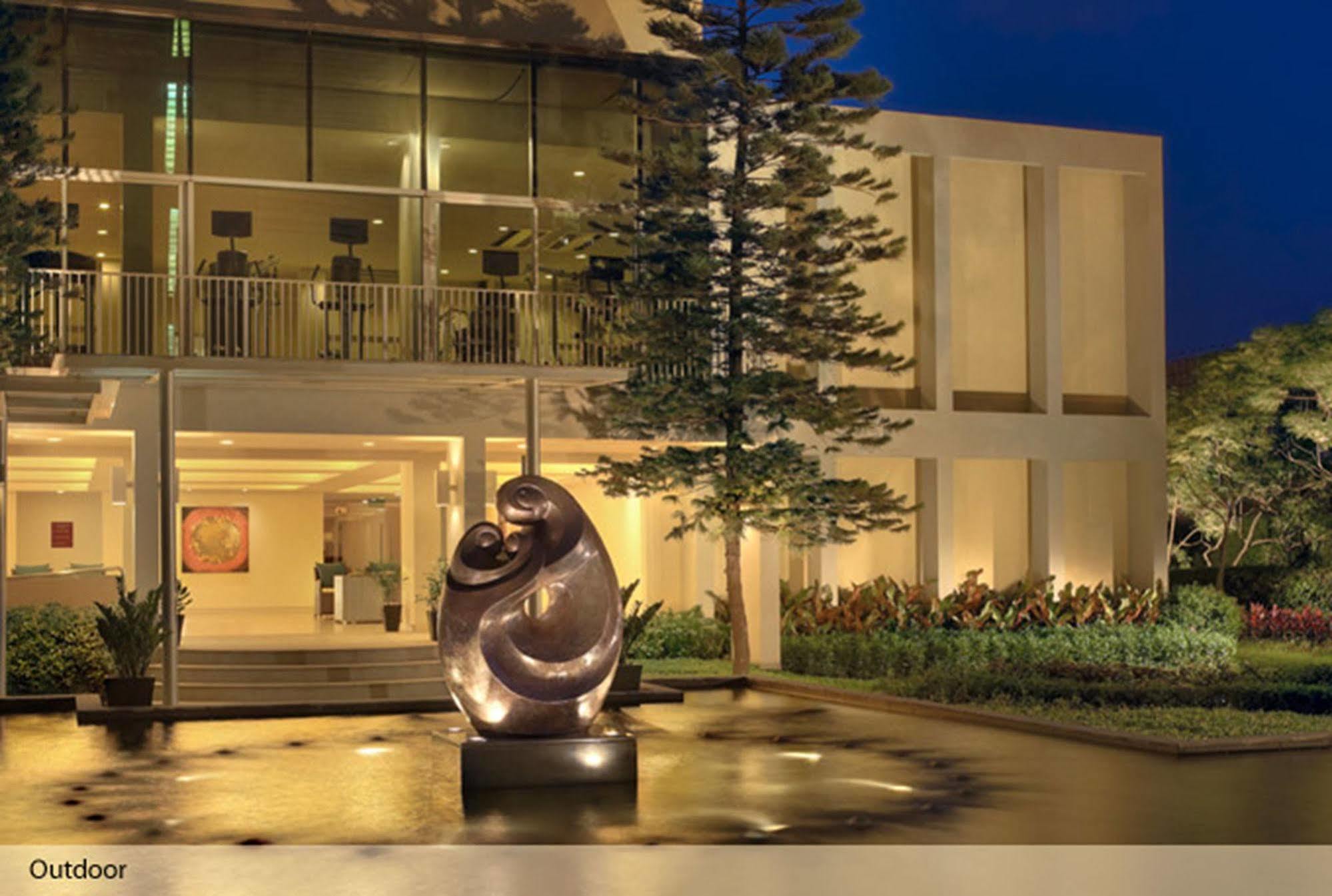 Bangna Pride Hotel & Residence Bangkok Kültér fotó